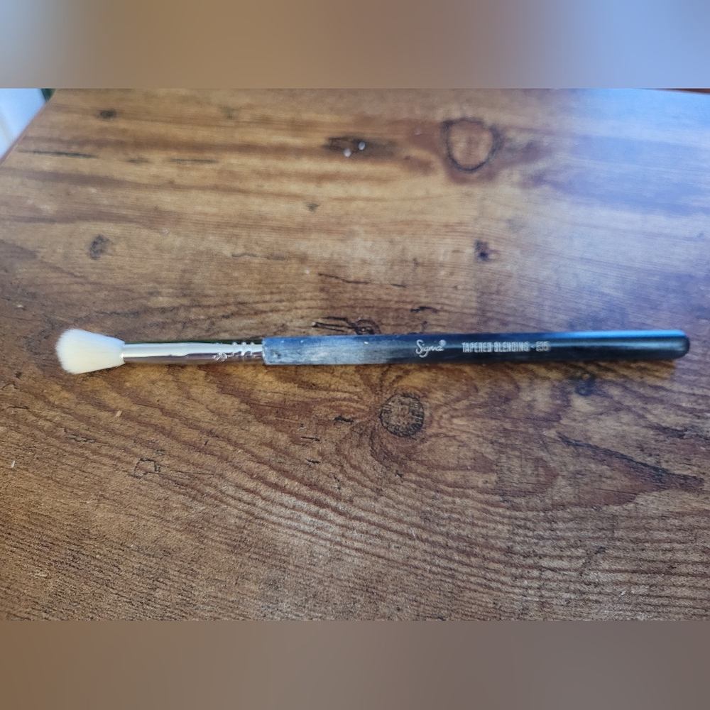 💚10 Ads/$10 - Tapered Blending Brush